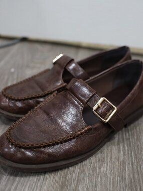 Women's Brown T-strap Loafer
